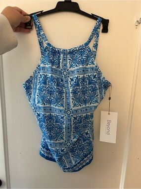 Beyond Blue Tile-Print Women's One-Piece Bikini Top